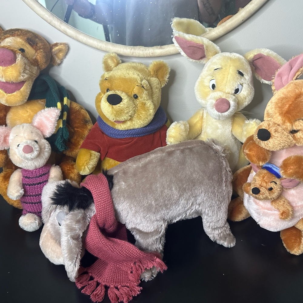 RARE Disney X Gund X 100 Acre Woods Pooh Bear Collectible Characters Set Of 6